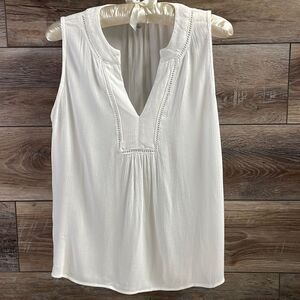 Ophelia Roe  White Gauzy Sheer Sleeveless Summer Top, Size Large, White